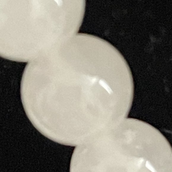 White jade bead necklace - Picture 5 of 7